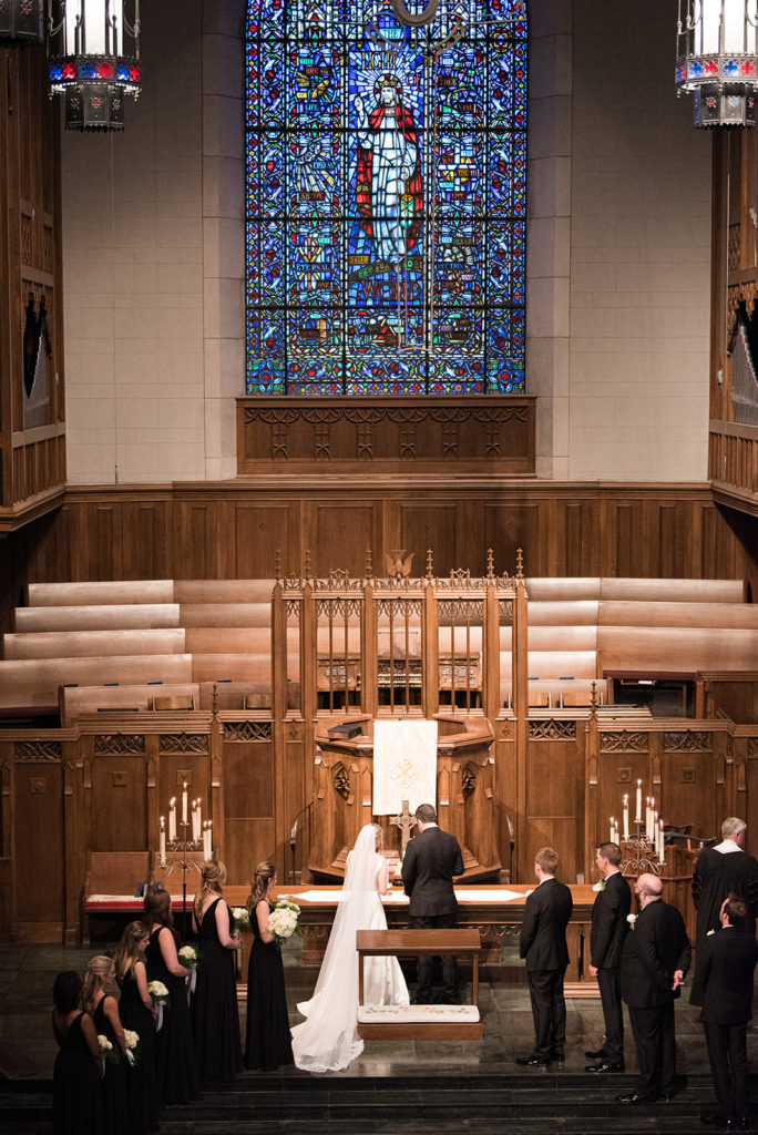 wedding at first Presbyterian church of tulsa